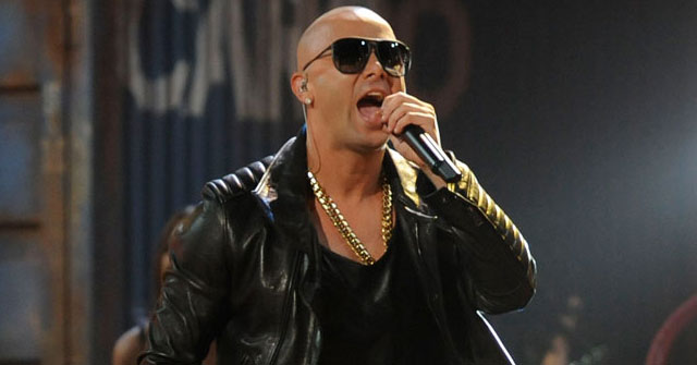 Famosos apoyan a Wisin